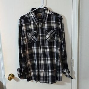No Retreat button down shirt XL
